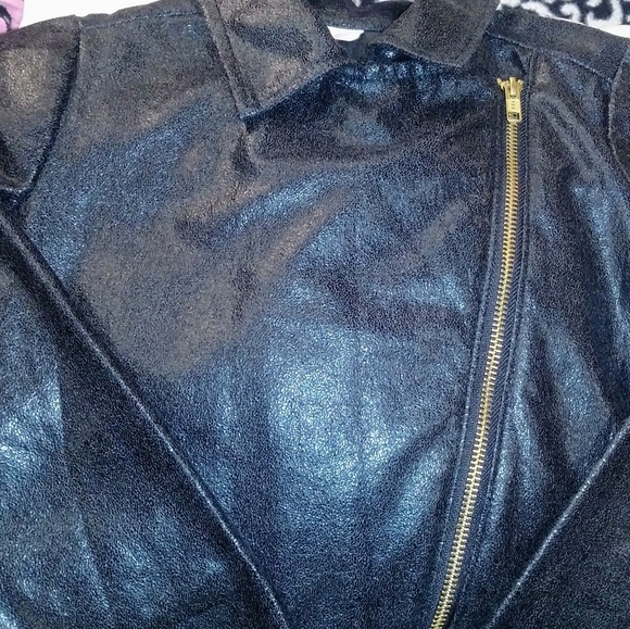 📌🦄GIRLS FASHION COAT - Picture 1 of 3